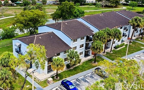 7195 NW 179Th St 2 Beds Apartment for Rent