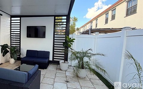 10351 W 34Th Ln 3 Beds Apartment for Rent