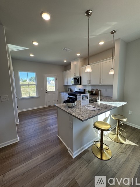 729 Branthurst Dr 4 Beds Apartment for Rent