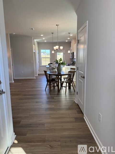 729 Branthurst Dr 4 Beds Apartment for Rent