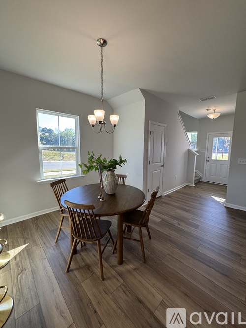 729 Branthurst Dr 4 Beds Single Family Home for Rent - Photo gallery 5