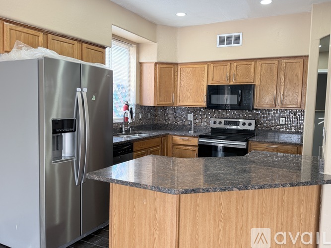 3133 East Kristal Way 3 Beds Single Family Home for Rent - Photo gallery 5