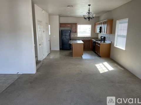 252 Hiatt Ln 2 Beds Apartment for Rent