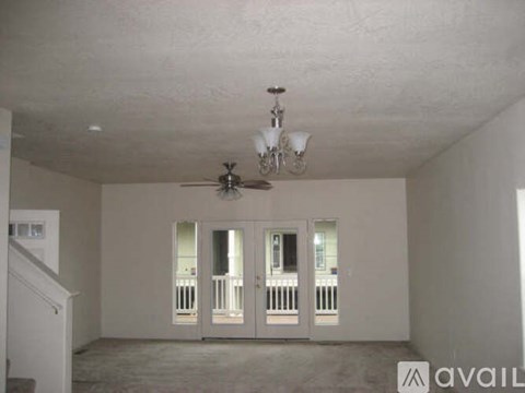 252 Hiatt Ln 2 Beds Apartment for Rent