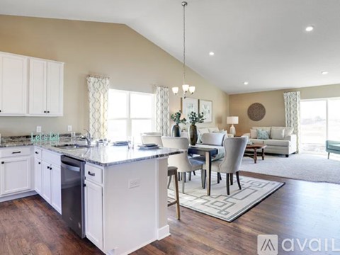 14377 Fernbrook Ln N 4 Beds Apartment for Rent