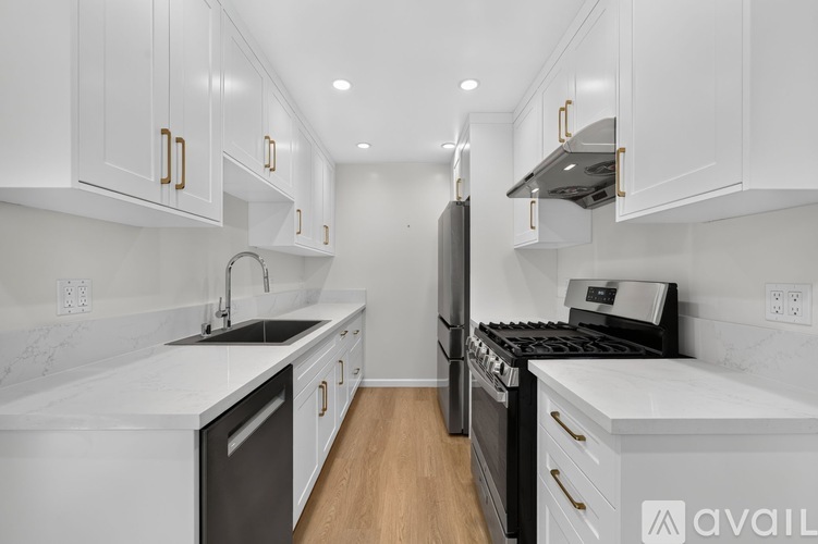 1868 N Berendo St 3 Beds Apartment for Rent - Photo gallery 4
