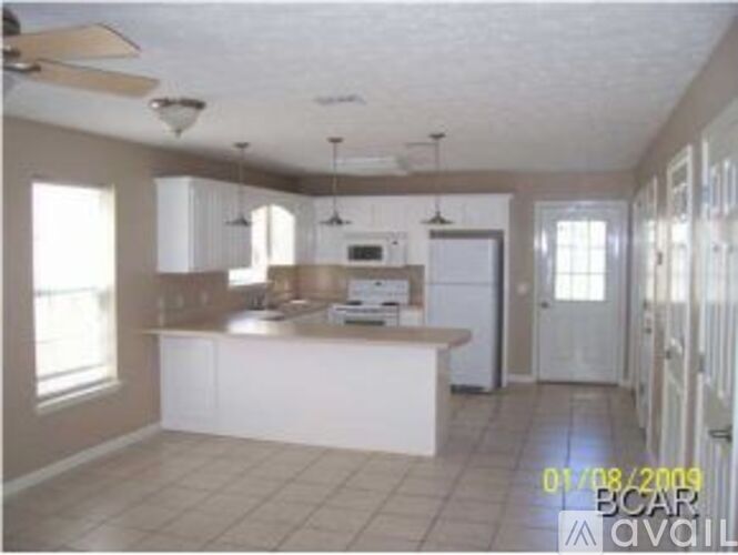6222 Sunset Drive 2 Beds Single Family Home for Rent - Photo gallery 2