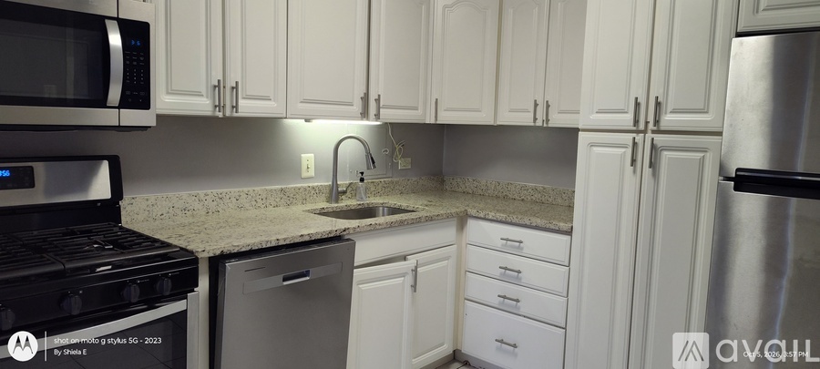 4501 Arlington Boulevard 2 Beds Condo for Rent - Photo gallery 3