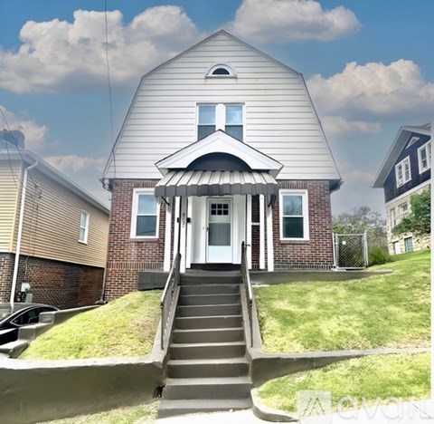 2424 Vodeli Street 3 Beds Apartment for Rent