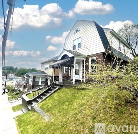 2424 Vodeli Street 3 Beds Apartment for Rent