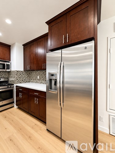 1837 N La Brea Ave 2 Beds Apartment for Rent