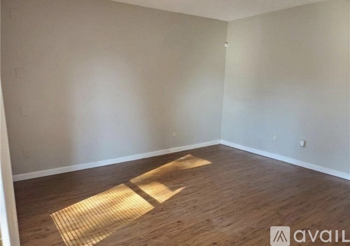 5868 Aftonshire Drive 2 Beds Apartment for Rent - Photo gallery 1