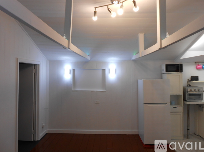 1441 Northeast 23rd Street 1 Apartment for Rent - Photo gallery 3
