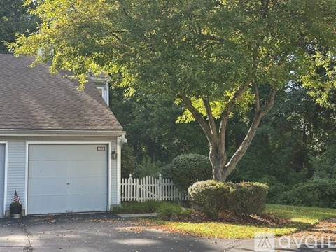 1652 Covington Rd 2 Beds Apartment for Rent