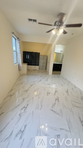 9185 North 98Th Avenue 3 Beds Apartment for Rent