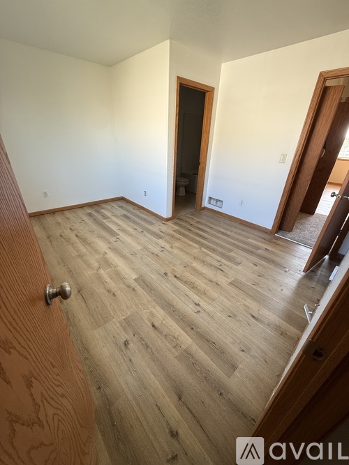 21 Alydar Drive 3 Beds Townhouse for Rent - Photo gallery 1