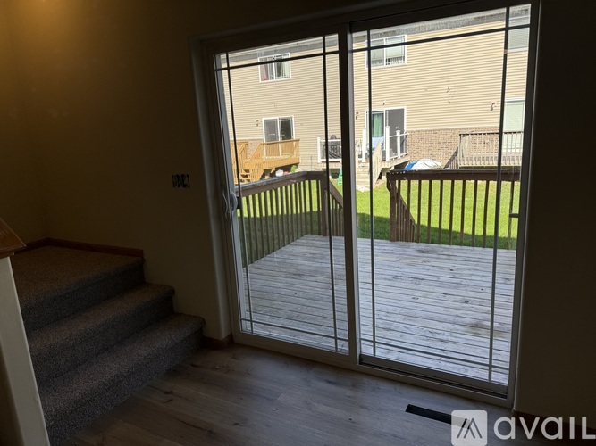 21 Alydar Drive 3 Beds Townhouse for Rent - Photo gallery 3