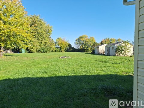 1982 Sedan Ave 3 Beds Apartment for Rent