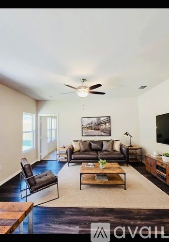 2707 SOUTHERN OAKS DR 3 Beds Apartment for Rent