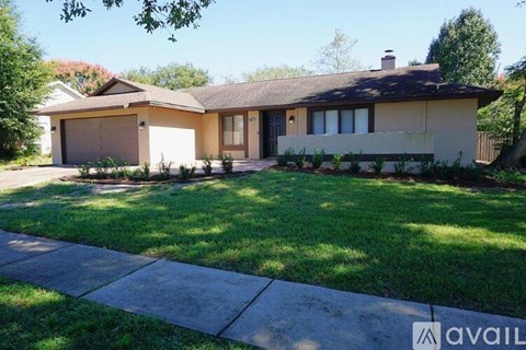 7707 Clubhouse Estates Dr 3 Beds Apartment for Rent