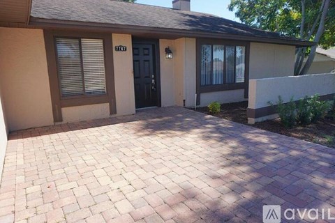 7707 Clubhouse Estates Dr 3 Beds Apartment for Rent