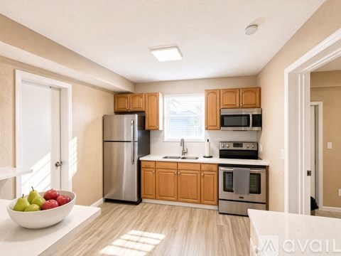 730 North Grandview Avenue 2 Beds Apartment for Rent