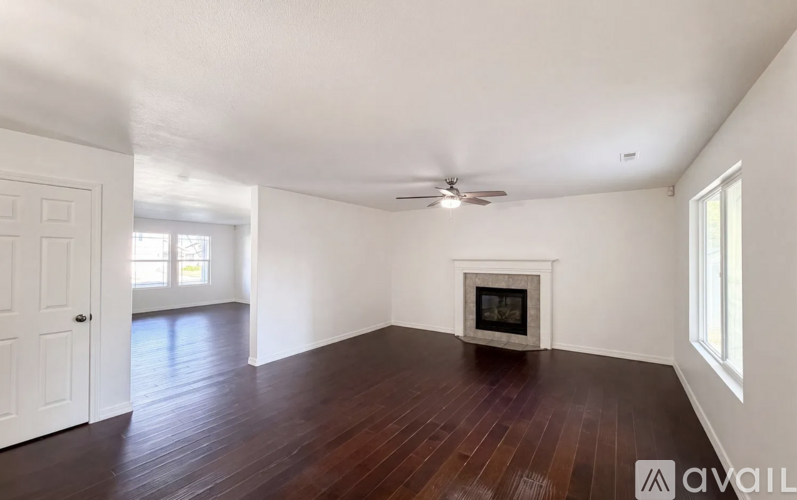867 S 1580 W 4 Beds Single Family Home for Rent - Photo gallery 2