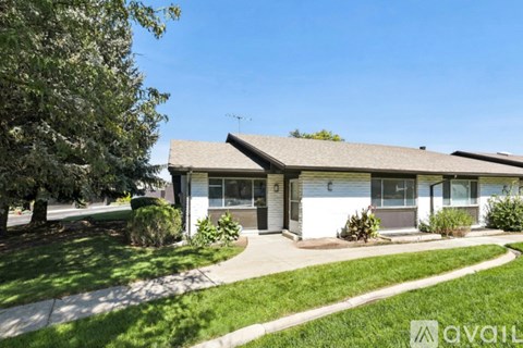 1006 Eastgate Rd 3 Beds Apartment for Rent