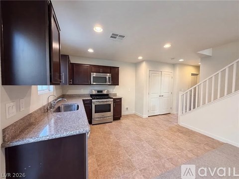 3659 Via El Monte Ave 3 Beds Apartment for Rent