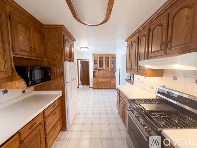2323 Cooper Ave 3 Beds Single Family Home for Rent - Photo gallery 2