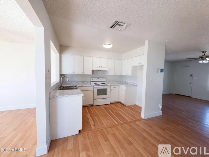 1712 W Peralta Ave 3 Beds Single Family Home for Rent - Photo gallery 3