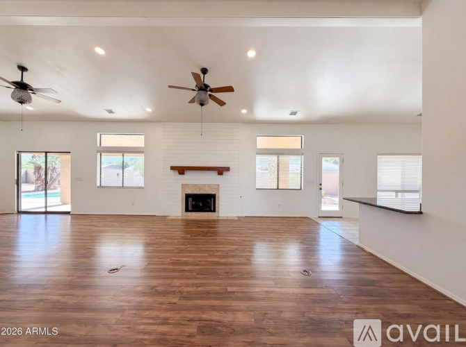 1208 E Clearview Dr 3 Beds Single Family Home for Rent - Photo gallery 4