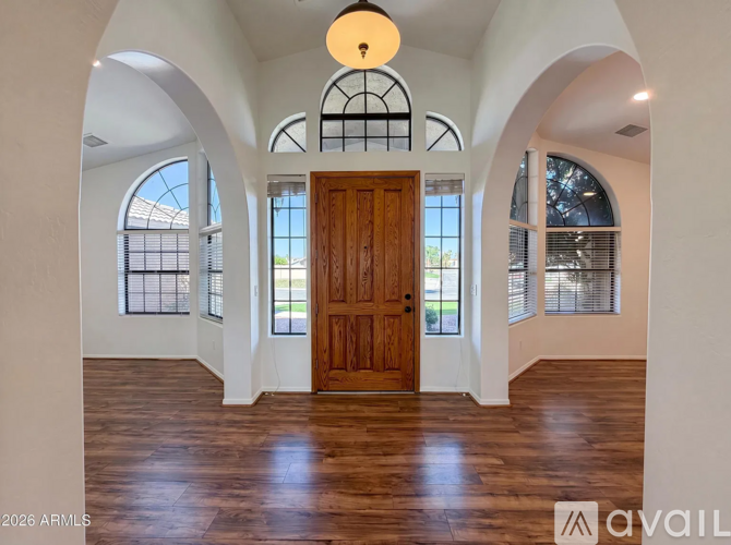 1208 E Clearview Dr 3 Beds Single Family Home for Rent - Photo gallery 5