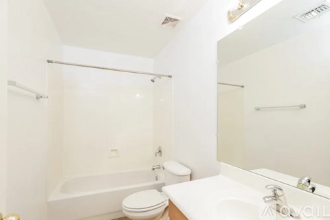 7526 S 14Th St 3 Beds Apartment for Rent