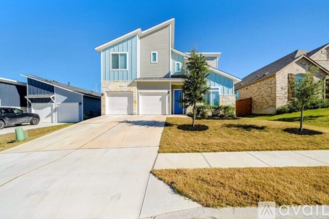 11521 American Mustang Loop 4 Beds Apartment for Rent