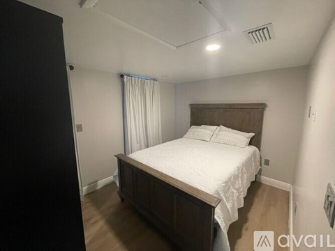 8835 West Patterson Street 2 Beds Apartment for Rent