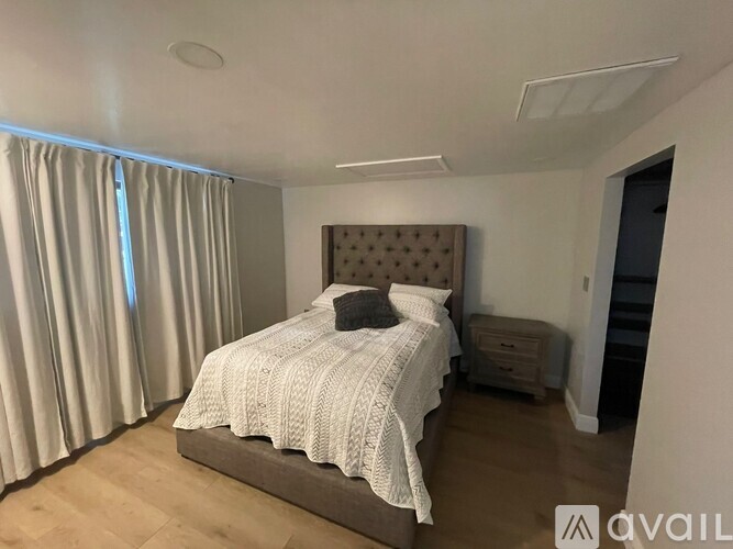 8835 West Patterson Street 2 Beds Single Family Home for Rent - Photo gallery 3