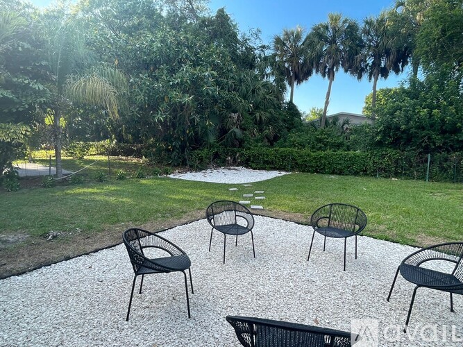 8835 West Patterson Street 2 Beds Single Family Home for Rent - Photo gallery 5