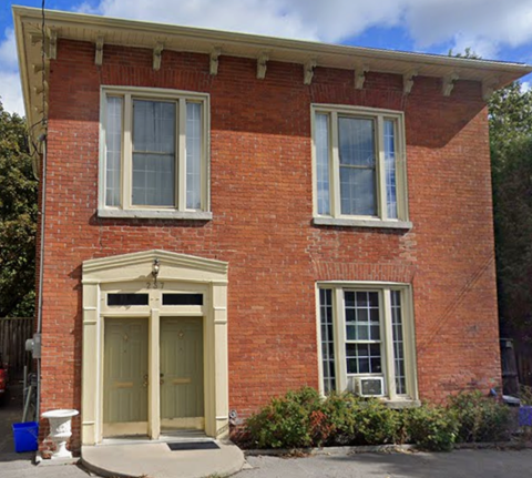 237 Albert St 1-2 Beds Apartment for Rent