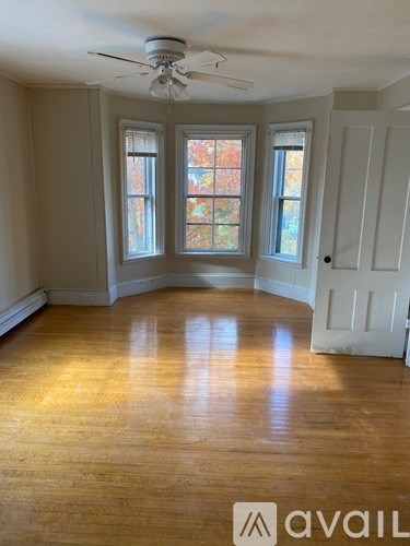 12 Seventh St 4 Beds Apartment for Rent