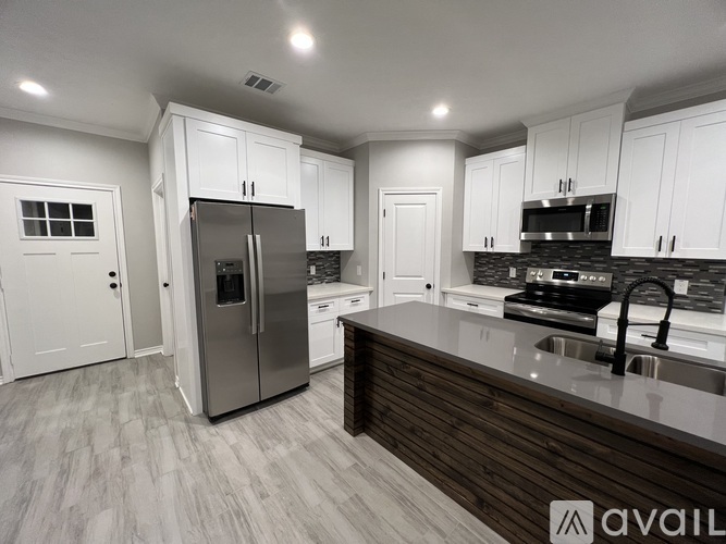 411 Canal St 3 Beds Single Family Home for Rent - Photo gallery 4