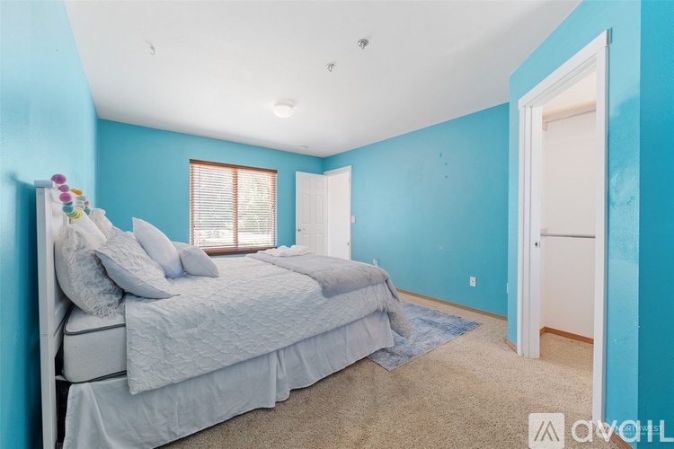 5304 25th Avenue Northwest - Master Unit 1 Apartment for Rent - Photo gallery 1