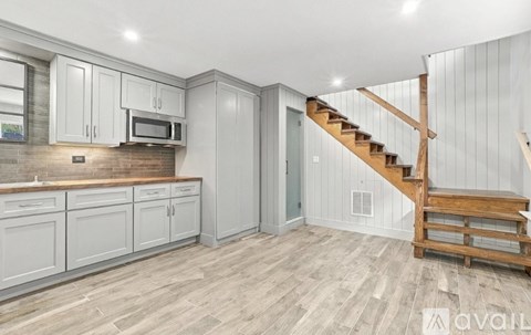 11 Hill Lane 3 Beds Apartment for Rent