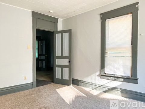 729 Greene St 2 Beds Apartment for Rent