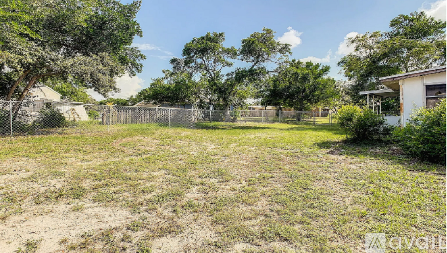 Edgehill Avenue 2 Beds Single Family Home for Rent - Photo gallery 2