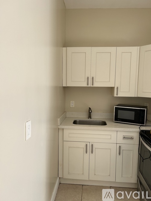 2513 NW 19th Street 1 Apartment for Rent - Photo gallery 3