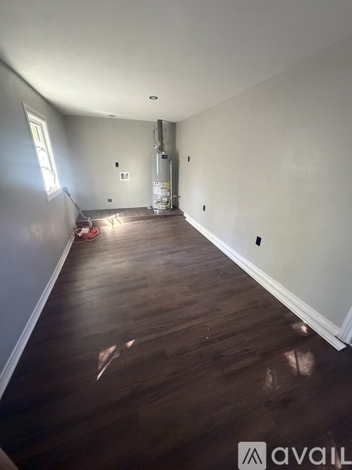 2402 Katherine Street 2 Beds Single Family Home for Rent - Photo gallery 2