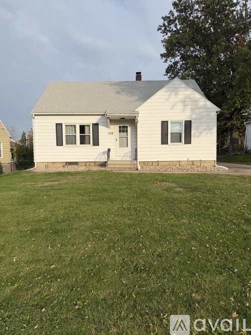 139 21st St SW 4 Beds Single Family Home for Rent - Photo gallery 1