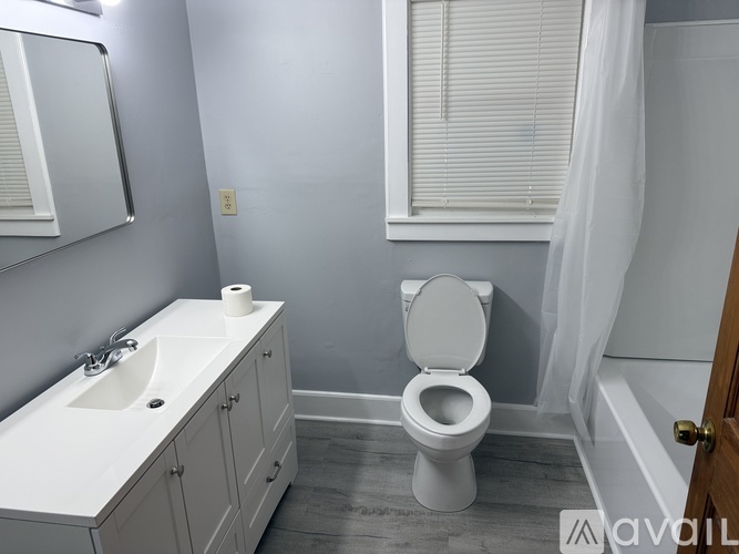 827 6th Avenue Southwest 3 Beds Single Family Home for Rent - Photo gallery 4
