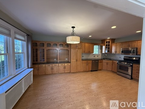 1130 S Country Club Dr 3 Beds Apartment for Rent